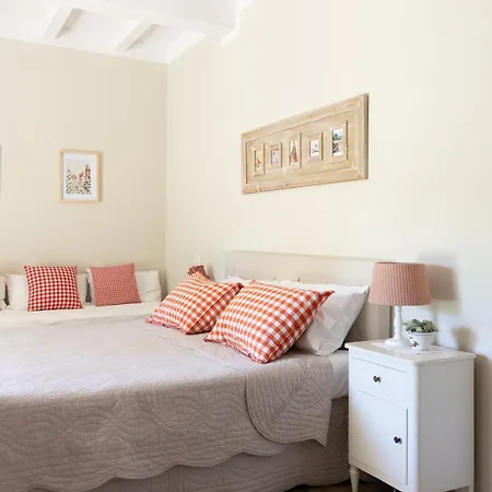 La Matassina Tuscany Bed & Breakfast 4*